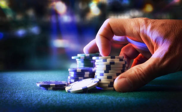 Roulette wheel spinning at bbo303 live table