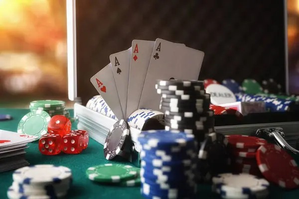 Dragon Tiger card game at bbo303 live studio